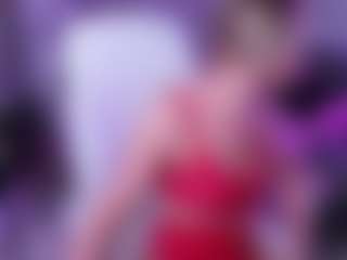 Live cam show with Fay - Camel Toe on CamwithHer