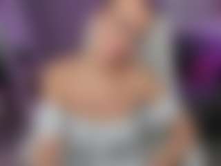 Live cam show with Fay - Cougar on slutload