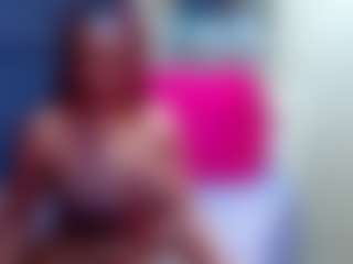 Spettacolo in cam dal vivo con Foxy Vibez - Upskirt su Camsoda