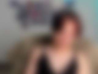 Live cam show with JulikaDiversity - Shaved Pussy on CamClone