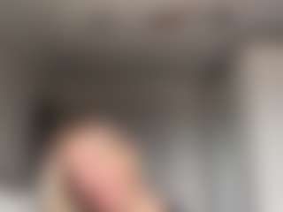 KatelinMuskelly's Live Sex Cam Show