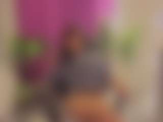 Live cam show with KatherineClark - Normal on Camsoda