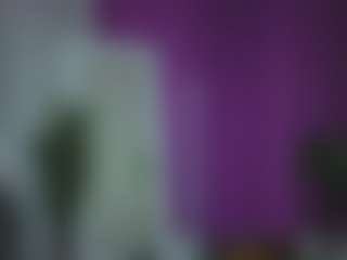 Live cam show with KatherineClark - Legs on Gym Cam Girls