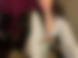 Live cam show with KatherineClark - Legs on livesexfox.com