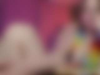 Live cam show with Meg-Ryann - Bedroom Blonde Hair on Camsoda