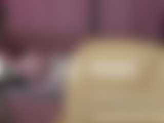 Live cam show with Meg-Ryann - Camel Toe on madthumbs