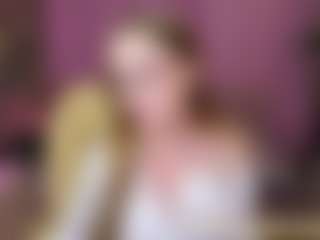 Live cam show with Meg-Ryann - Ass Clapping on Camsoda