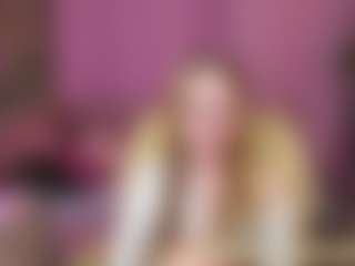 Live cam show with Meg-Ryann - Joi on CamSodaAdn