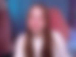 Live cam show with Meg-Ryann - Oil on SinfulBabes