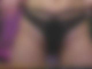 Meg-Ryann's Live Sex Cam Show
