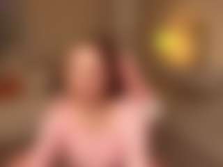Live cam show with Meg-Ryann - Joi on Camsoda