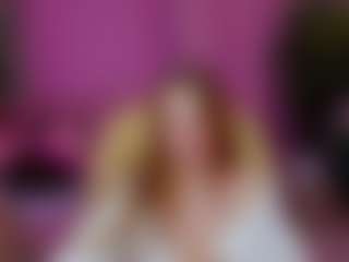 Live cam show with Meg-Ryann - Ass Clapping on SinfulBabes