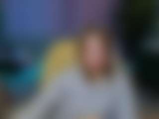 Live cam show with Meg-Ryann - Blue Eyes on xDating