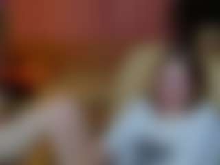 Live cam show with Meg-Ryann - Body Massage on WildCum