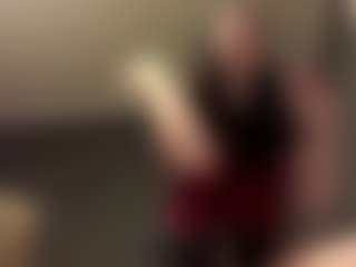 PhebeBee's Live Sex Cam Show