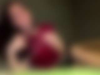 PhebeBee's Live Sex Cam Show