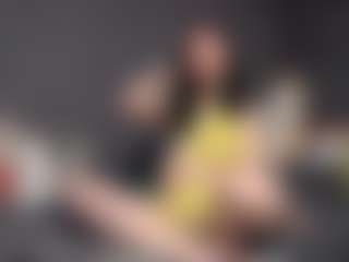 PhebeBee's Live Sex Cam Show