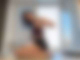PhebeBee's Live Sex Cam Show