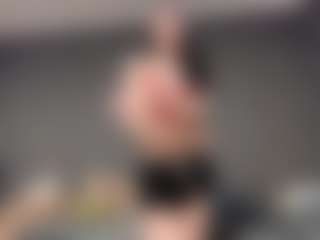 PhebeBee's Live Sex Cam Show
