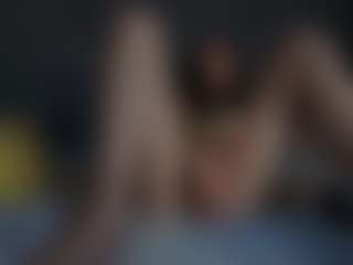 PhebeBee's Live Sex Cam Show