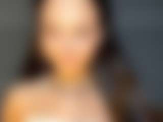 Live cam show with SabraGastonguay - Lesbian on AdultVida.com