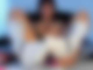 Live cam show with Jessica - Small Tits on CamClone
