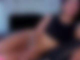 Jessica MILF webcam performer live streaming