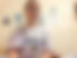 AdrieneFrock's Live Sex Cam Show