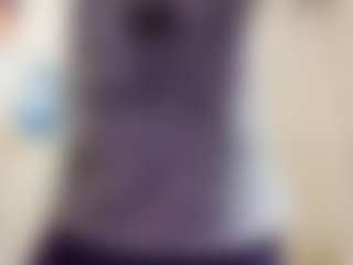 AdrieneFrock's Live Sex Cam Show