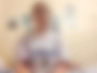 AdrieneFrock's Live Sex Cam Show