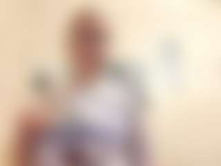 AdrieneFrock's Live Sex Cam Show