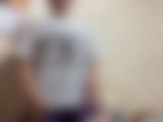 AdrieneFrock's Live Sex Cam Show