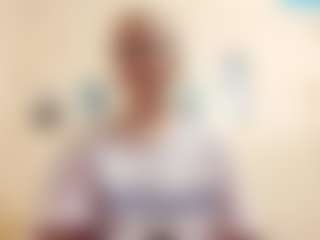 AdrieneFrock's Live Sex Cam Show