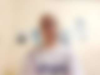 AdrieneFrock's Live Sex Cam Show