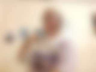 AdrieneFrock's Live Sex Cam Show