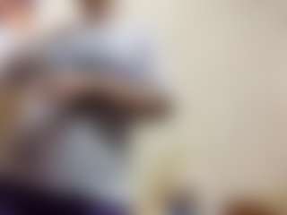 AdrieneFrock's Live Sex Cam Show