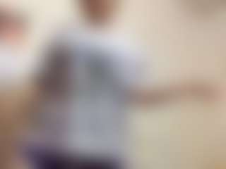 AdrieneFrock's Live Sex Cam Show