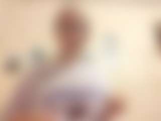 AdrieneFrock's Live Sex Cam Show
