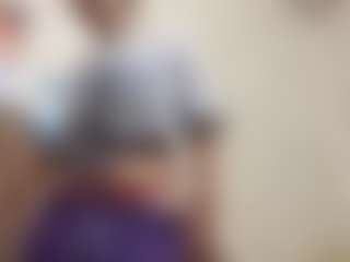 AdrieneFrock's Live Sex Cam Show