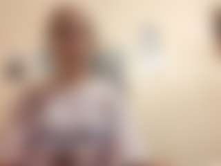AdrieneFrock's Live Sex Cam Show