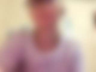 AdrieneFrock's Live Sex Cam Show