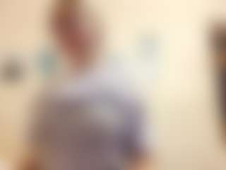 AdrieneFrock's Live Sex Cam Show