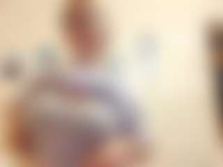 AdrieneFrock's Live Sex Cam Show