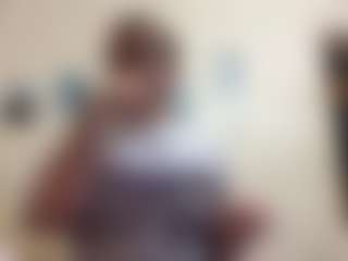 AdrieneFrock's Live Sex Cam Show