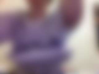 AdrieneFrock's Live Sex Cam Show