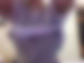 AdrieneFrock's Live Sex Cam Show