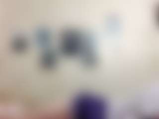 AdrieneFrock's Live Sex Cam Show