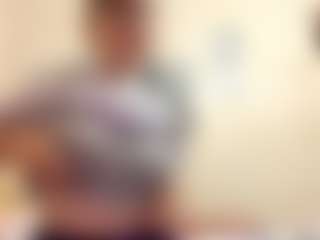 AdrieneFrock's Live Sex Cam Show