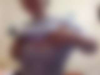 Cam Show en direct de AdrieneFrock