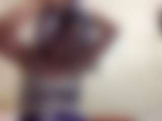 AdrieneFrock's Live Sex Cam Show